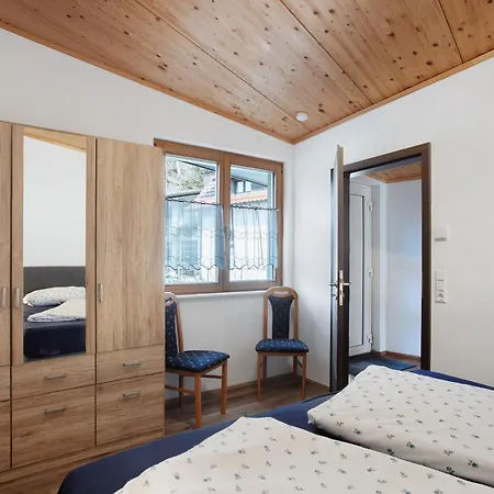 Rabenfelsen Apartment *